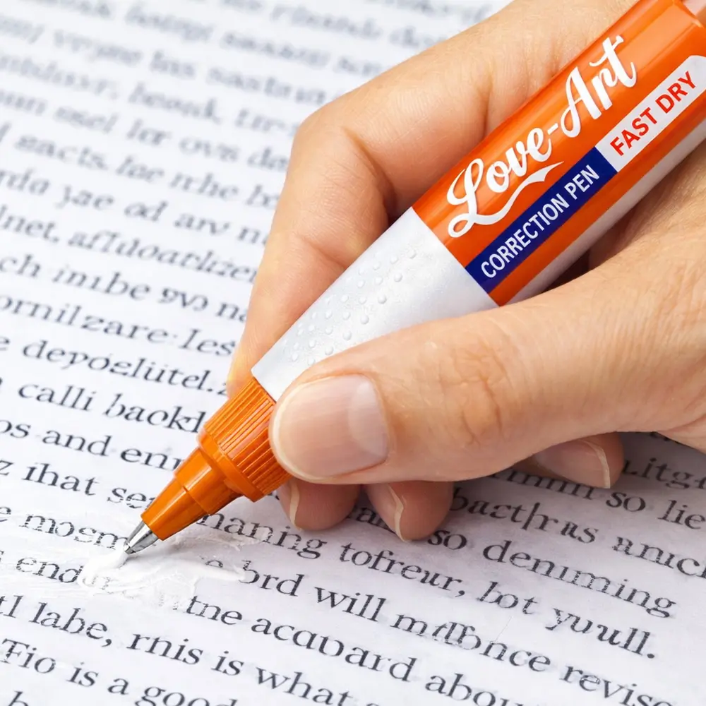 Fast dry correction pen with 0.7mm metal tip